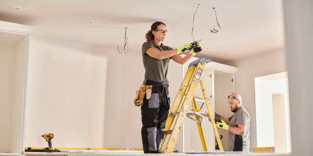 Best Licensed Electrician  in Willow Springs, MO